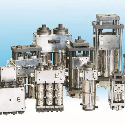 Купить Зеркальная полировка головки для выдувного формования из стали 42CrMo со сроком службы не менее 8 лет online manufacture