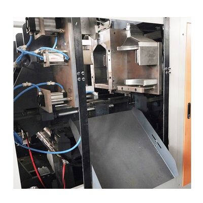 Экструзионная формовая машина 440V 415V 380V 220V PE 4 галлон 5 галлон бутылка с ручкой контейнер с минеральной водой